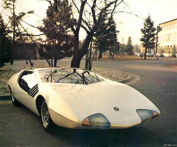 Машина из 60-х. Toyota EX 3.