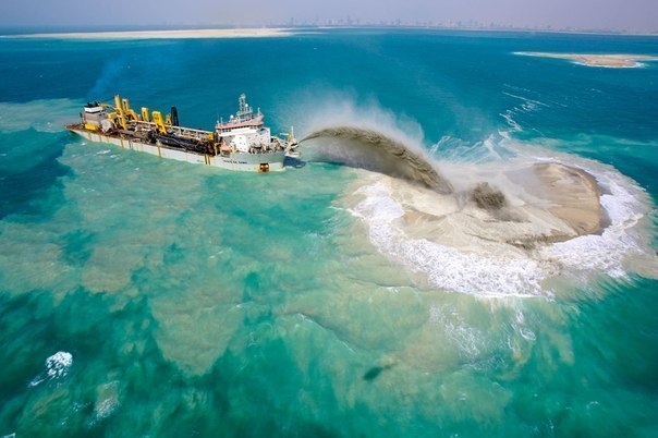 Вот каким образом создавался искусственный архипелаг "Острова Пальм" в Дубае.