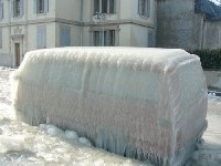 Выходишь такой утром из дома, а там...