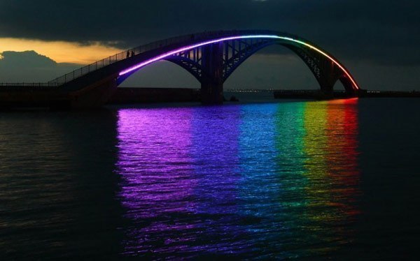 Радужный мост на острове Тайвань